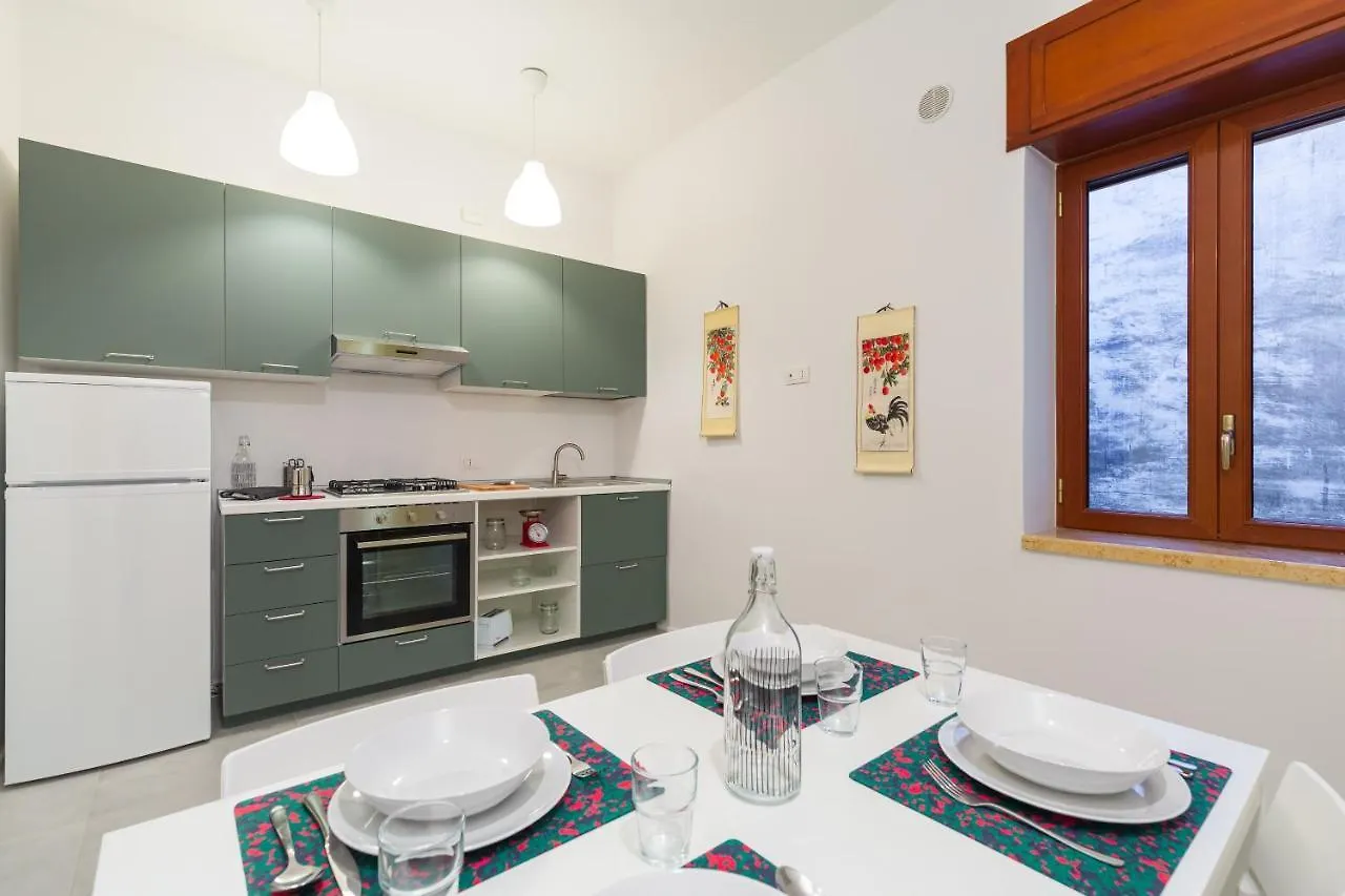 Appartement Casana On Christmas Alley By Napoliapartments